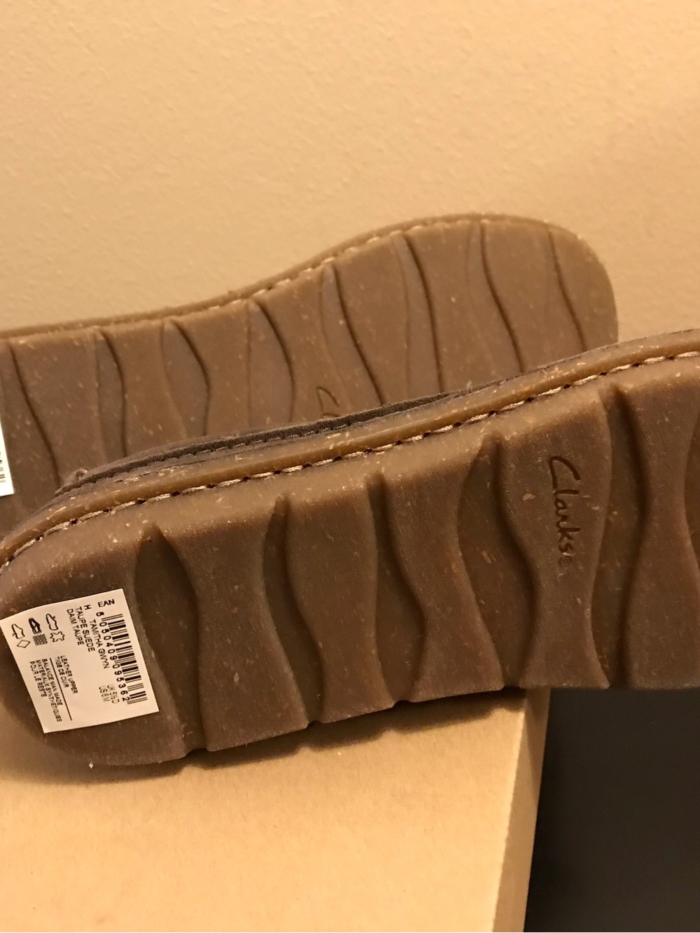 Clarks  Slip-On Shoes in Taupe Suede - Picture 3 of 8